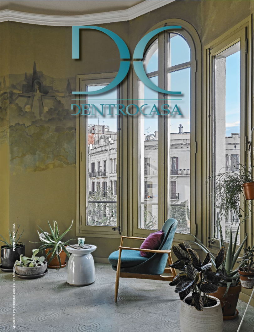 Okładka włoskiego magazynu wnętrzarskiego DENTROCASA z artykułem o projekcie KANACH INTERIORS 