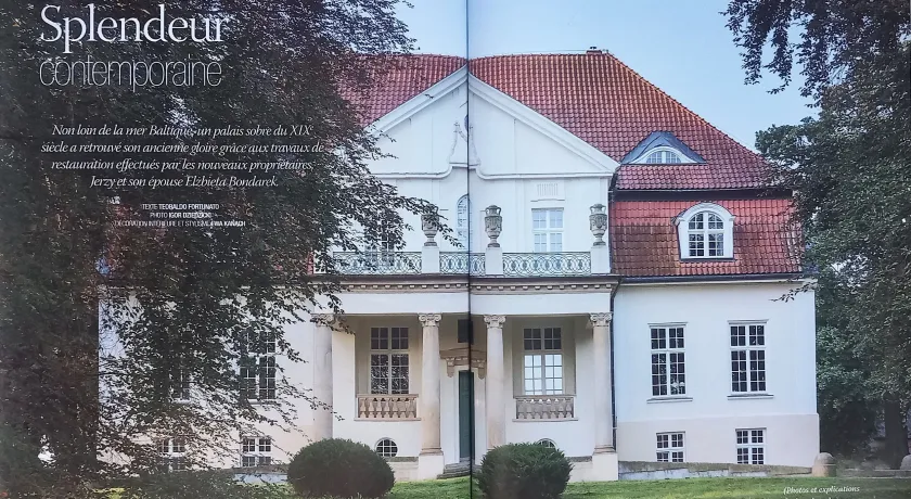 1 strona artykułu pt SPLENDEUR CONTEMPORAINE z francuskiego magazynu wnętrzarskiego  MAISON CHIC, projekt wnętrz pałacu w Drulitach wykonała projektantka wnętrz klasycznych i historycznych Ewa Kanach (KANACH INTERIORS)