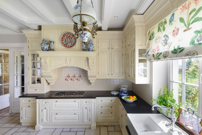 Dom z pięknym ogrodem