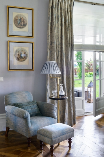 Dom z pięknym ogrodem