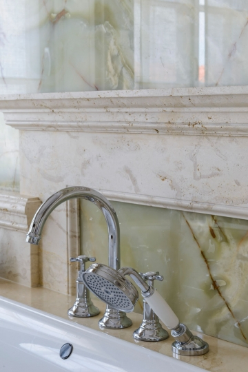 Podłogi i okładziny