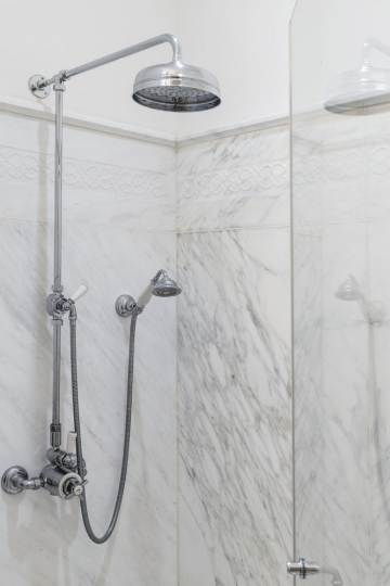 Podłogi i okładziny