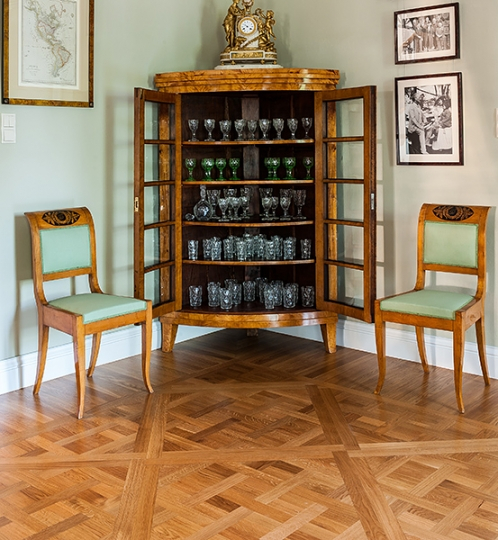 Podłogi i okładziny