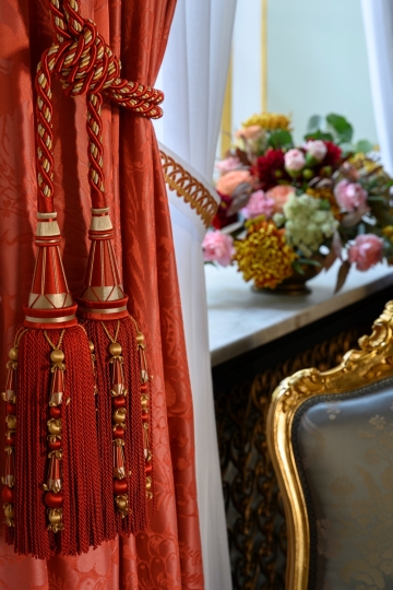 Pałac Prezydencki Krakowskie Przedmieście, Sala Rococo, projekt dekoracji okiennych, pasmanteria Houles, projekt wnętrz pałacowych, projektowanie wnętrz historycznych, Projektowanie wnętrz muzealnych, Projektowanie wnętrz klasycznych,