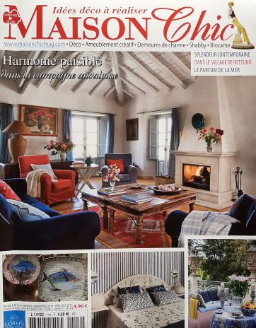 Okładka włoskiego magazynu wnętrzarskiego Maison CHIC z artykułem pt SPLENDEUR CONTEMPORAINE o projekcie wnętrz pałacu w Drulitach zrealizowanym przez projektantkę wnętrz stylowych i klasycznych  Ewę Kanach (KANACH INTERIORS)